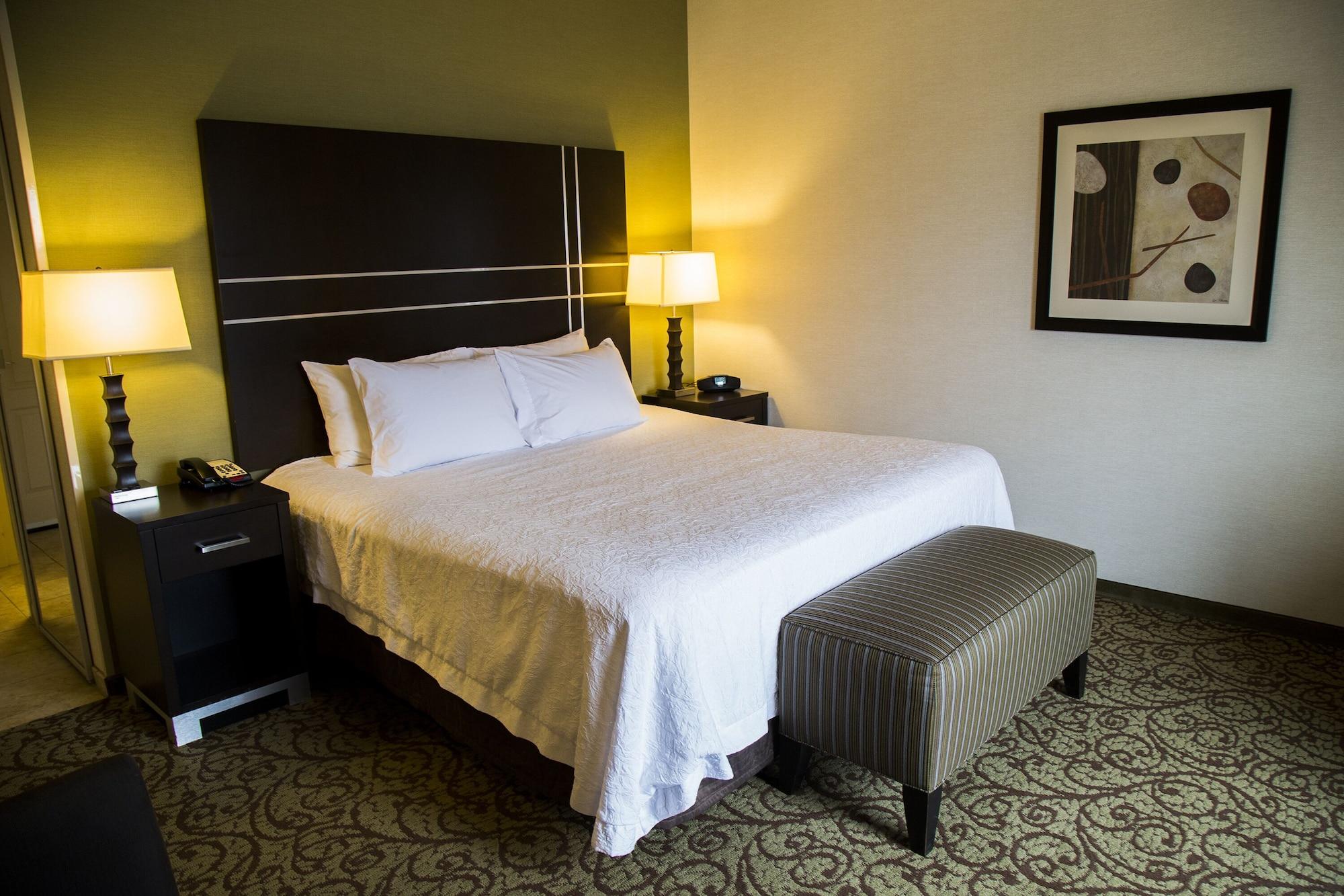 Hampton Inn & Suites Sharon West Middlesex Экстерьер фото